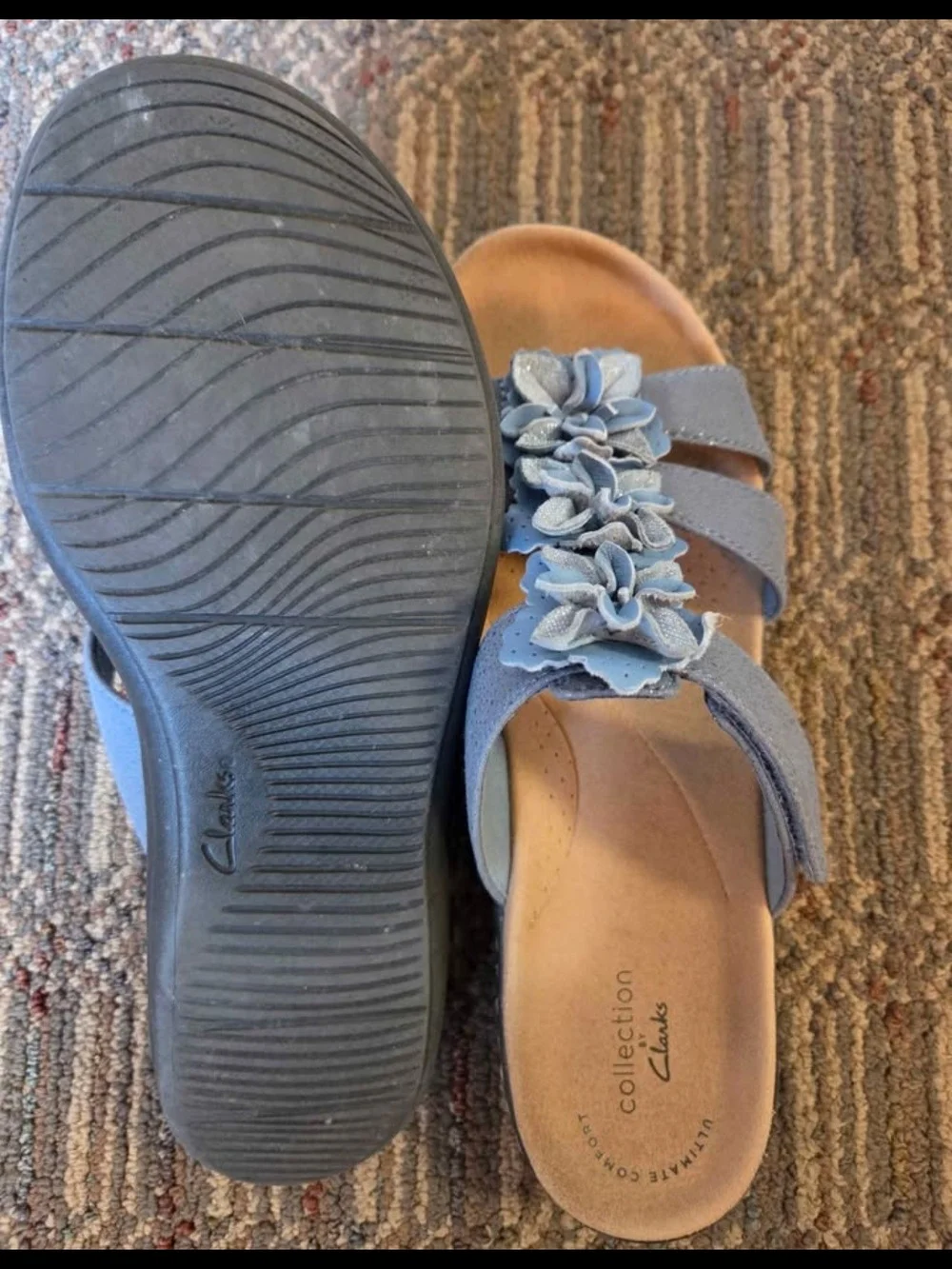 Clarks Women's Light Blue Floral Strap Slide Sandals